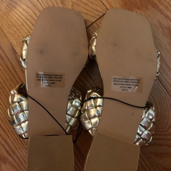 Women’s gold slippers - Picture 5 of 5
